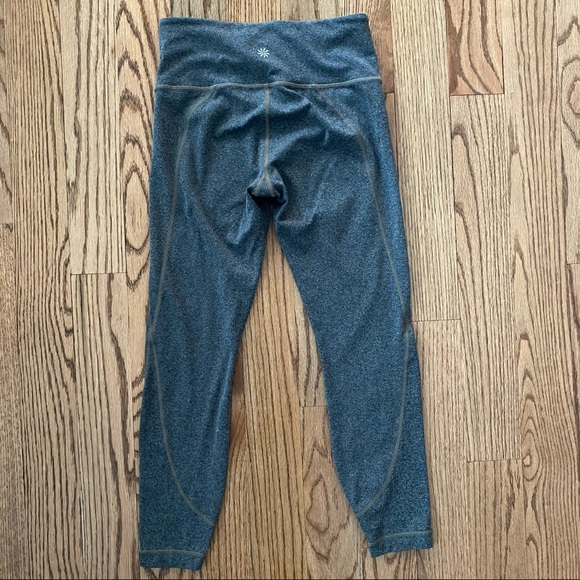 EUC Athleta Salutation 7/8 tights - Picture 5 of 11